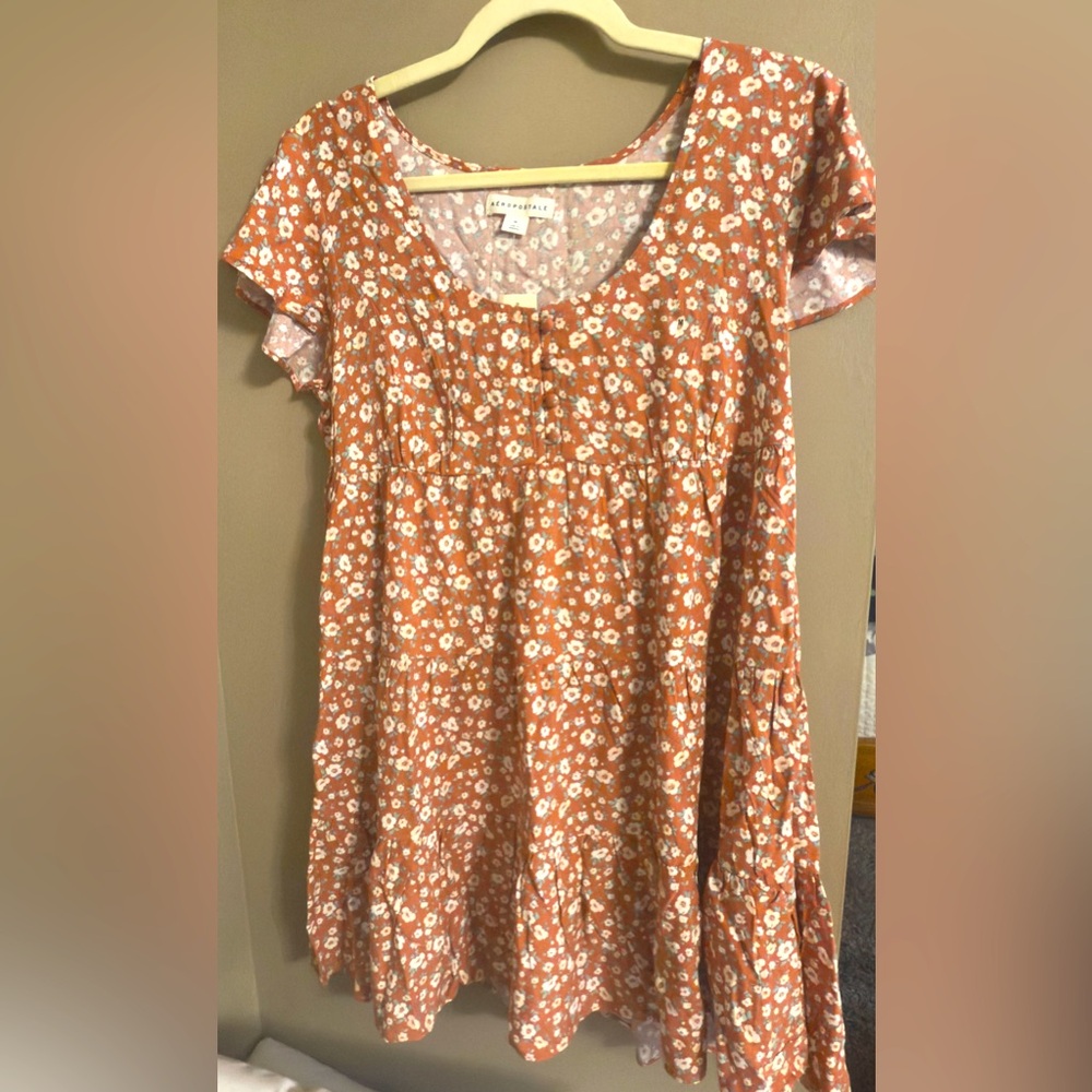 Mini dress 
NWT 
Size medium 
Brown floral print